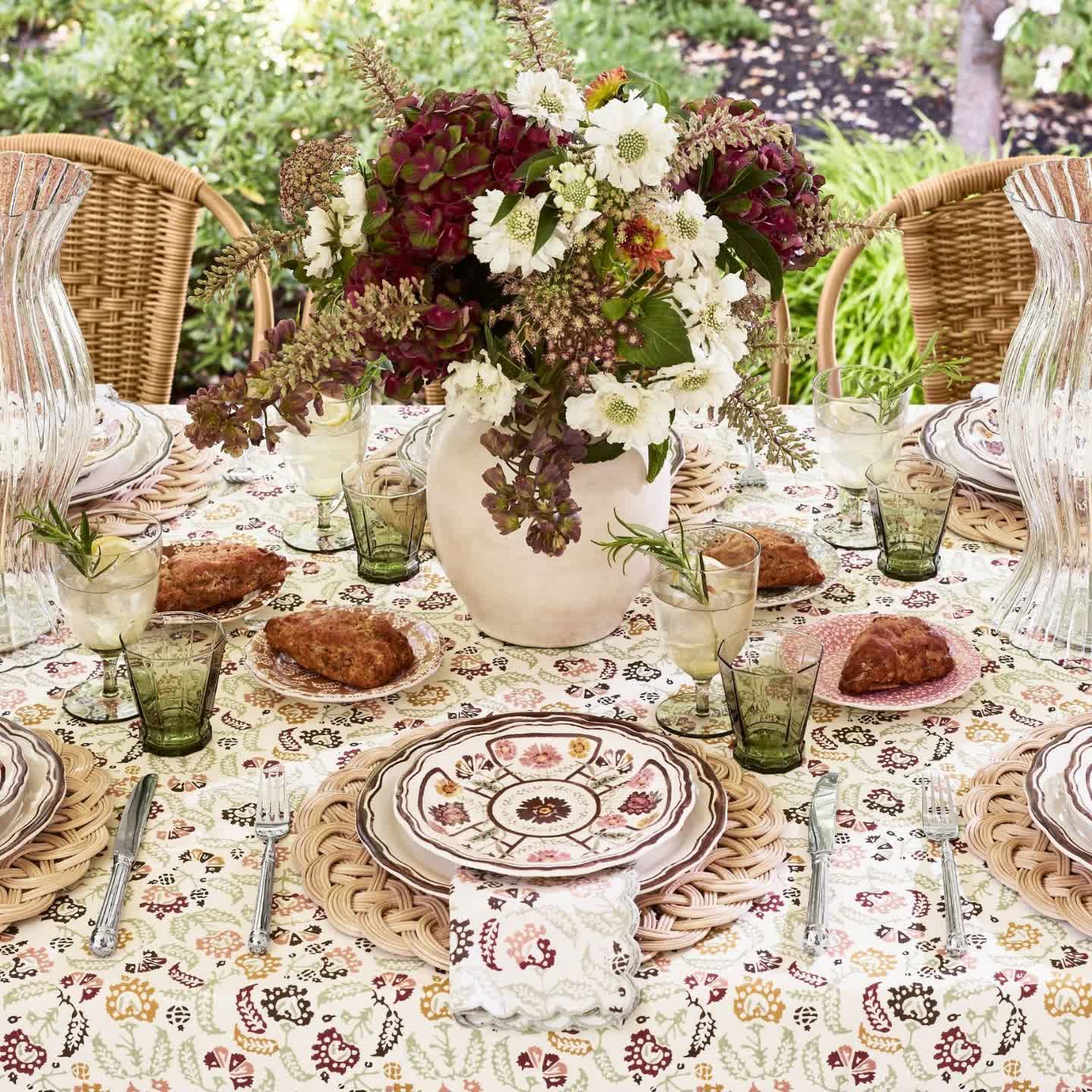 Rundes handgewebtes Rattan-Tischset