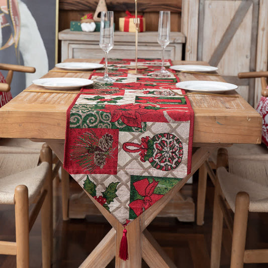 Jacquard-Tischläufer mit weihnachtlichem Blumenmuster