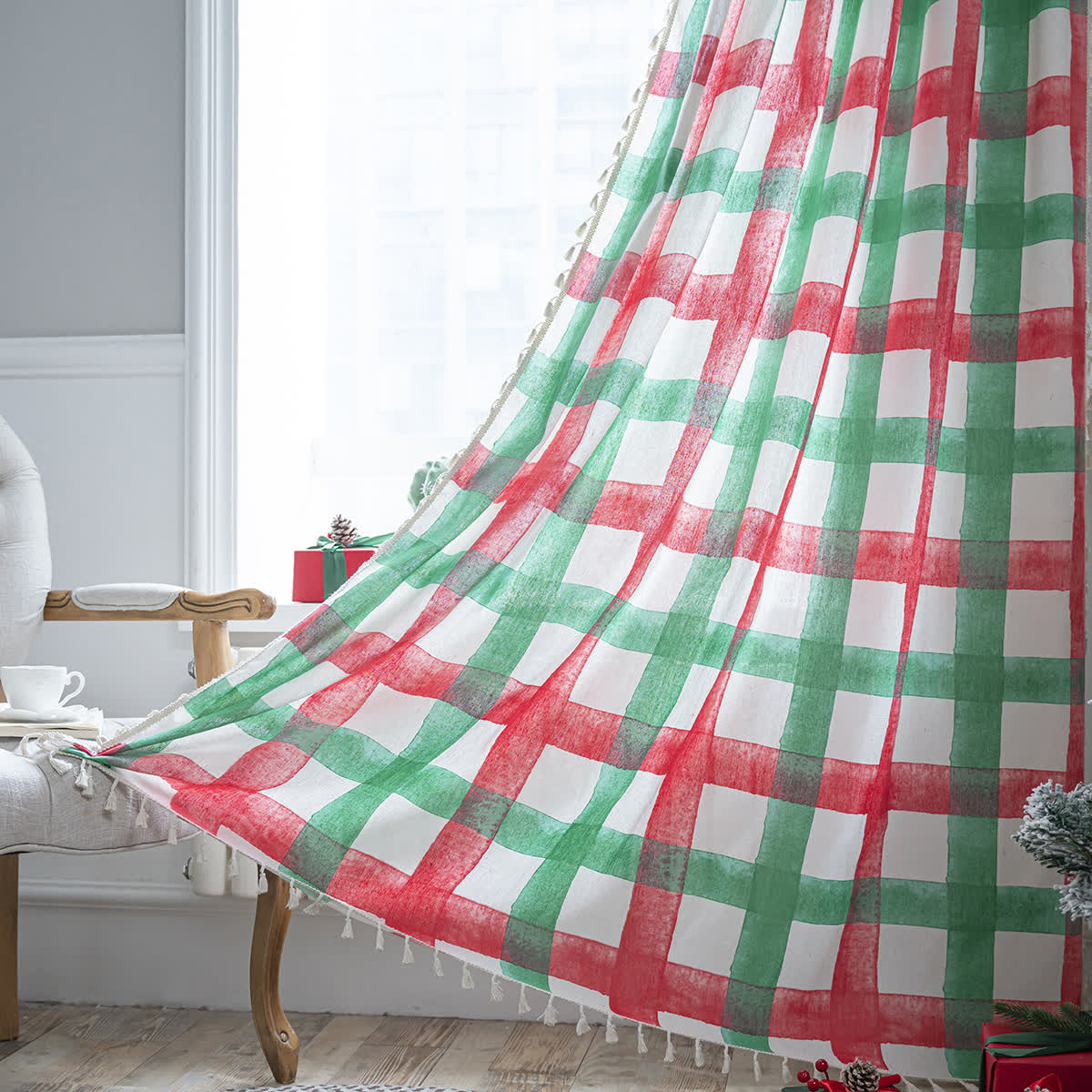 Halbschattierender Weihnachtsvorhang aus Baumwolle mit Karomuster