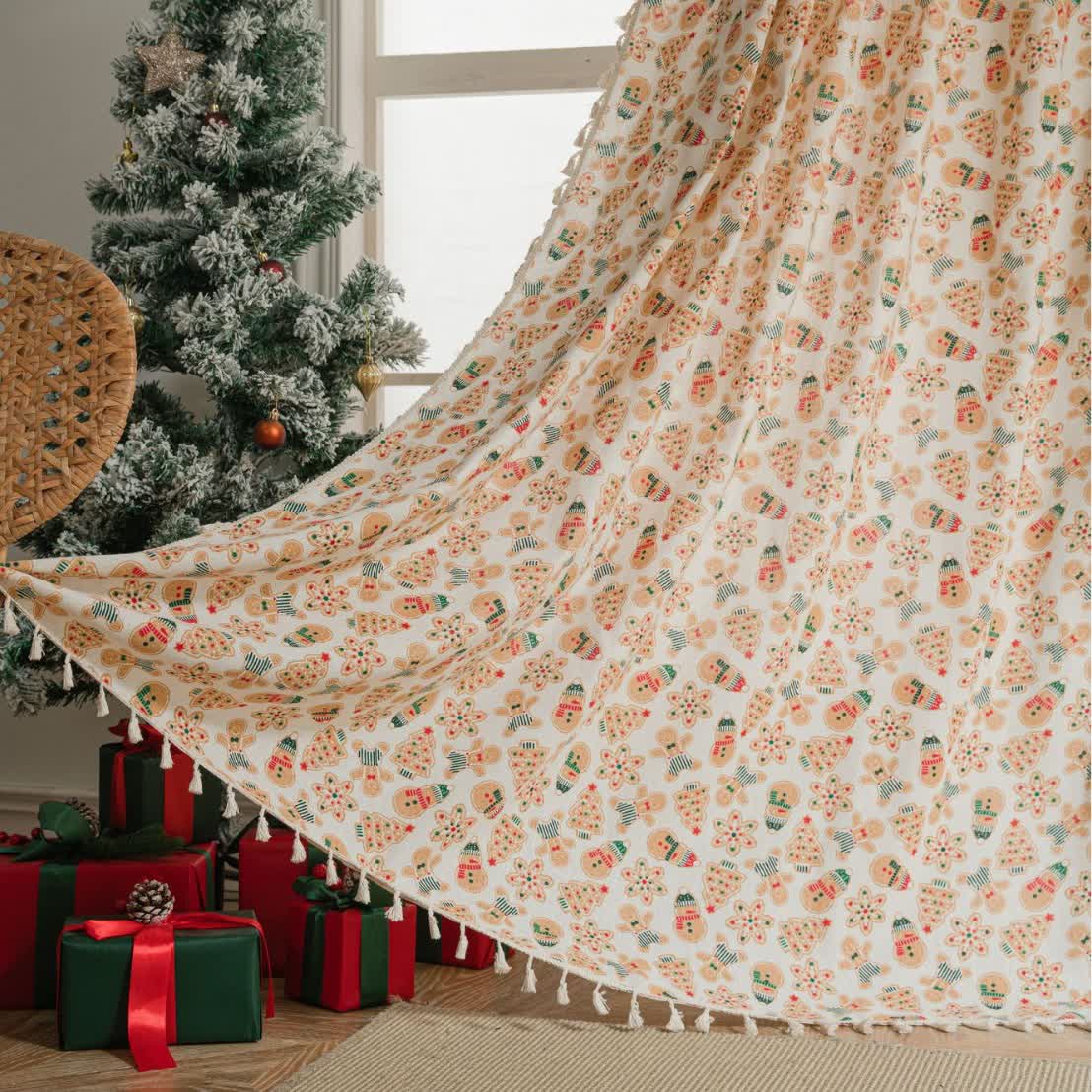 Halbschattierender Vorhang mit Weihnachtsplätzchenmotiv