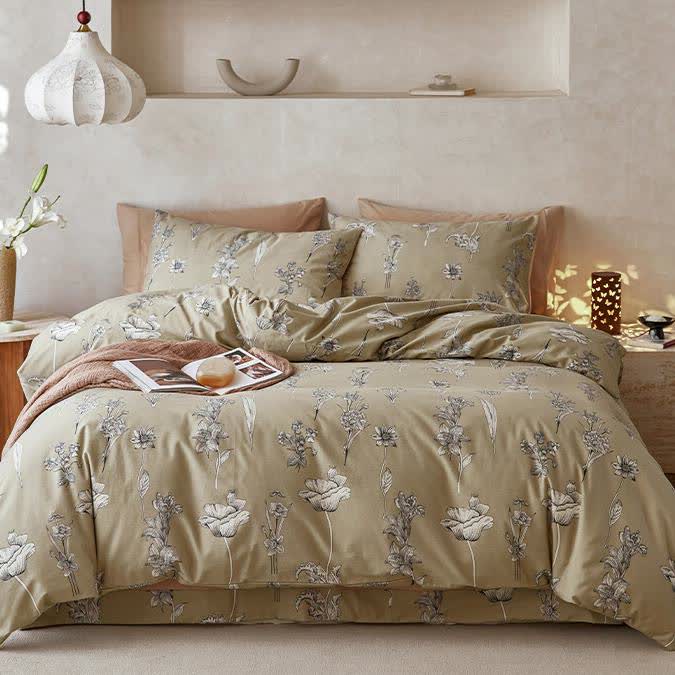 Bettwäscheset aus gebürsteter Baumwolle mit weichem Blumenmuster (4-teilig)