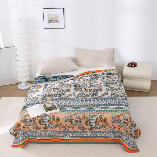 Bequeme Steppdecke aus Baumwollgaze mit Retro-Blumenmuster