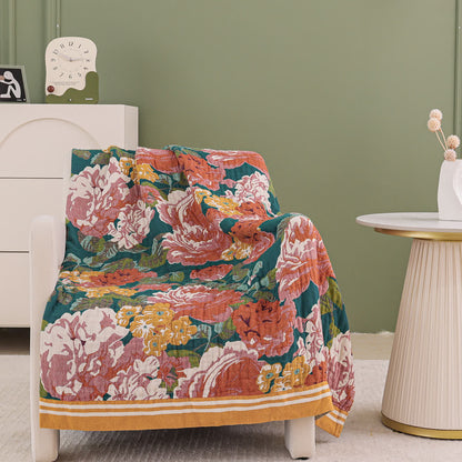 Elegante Steppdecke aus Baumwollgaze in leuchtendem Rosa