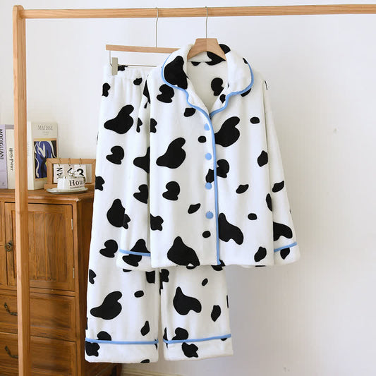Niedliches, warmes Flanell-Pyjama-Set