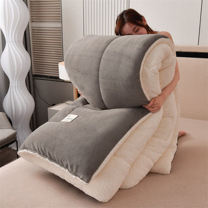 Weiche Sherpa-Decke in Volltonfarbe mit Bettdecke
