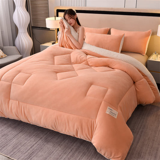 Weiche Sherpa-Decke in Volltonfarbe mit Bettdecke