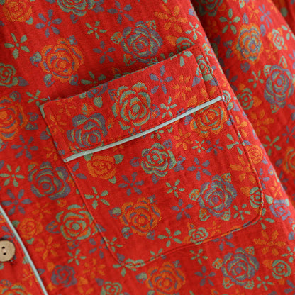 Nachtwäsche-Set aus Baumwolle mit Rosenblüten-Revers
