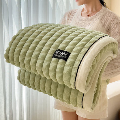 Weiche Fleece-Überwurfdecke mit karierter Textur