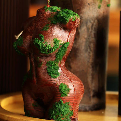 Green Hills & Moss Art Ornament Duftkerze