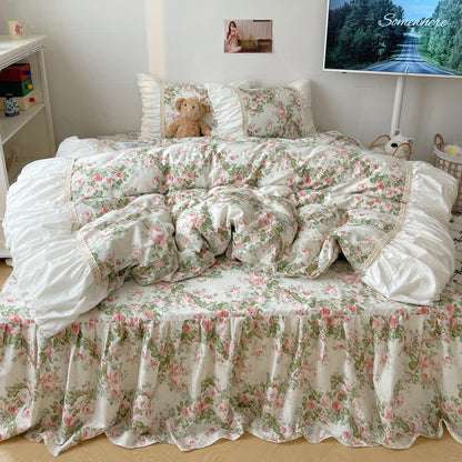Elegantes Bettvolant-Bettwäscheset mit Blumenmuster (4-teilig)