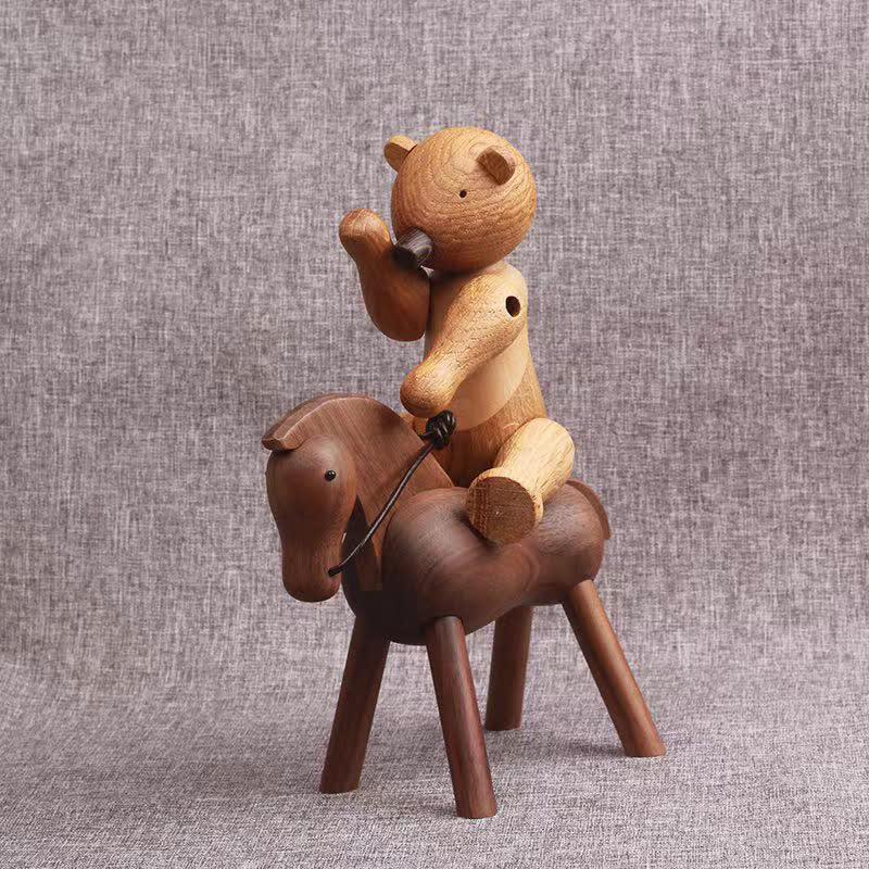 Bewegliches Puppenbär-Ornament aus Holz