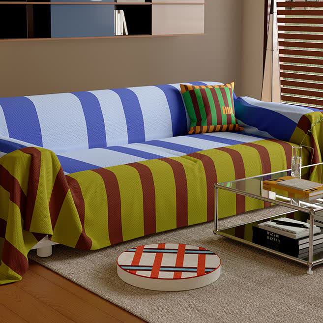 Weicher Sofabezug im Vintage-Stil mit Streifen