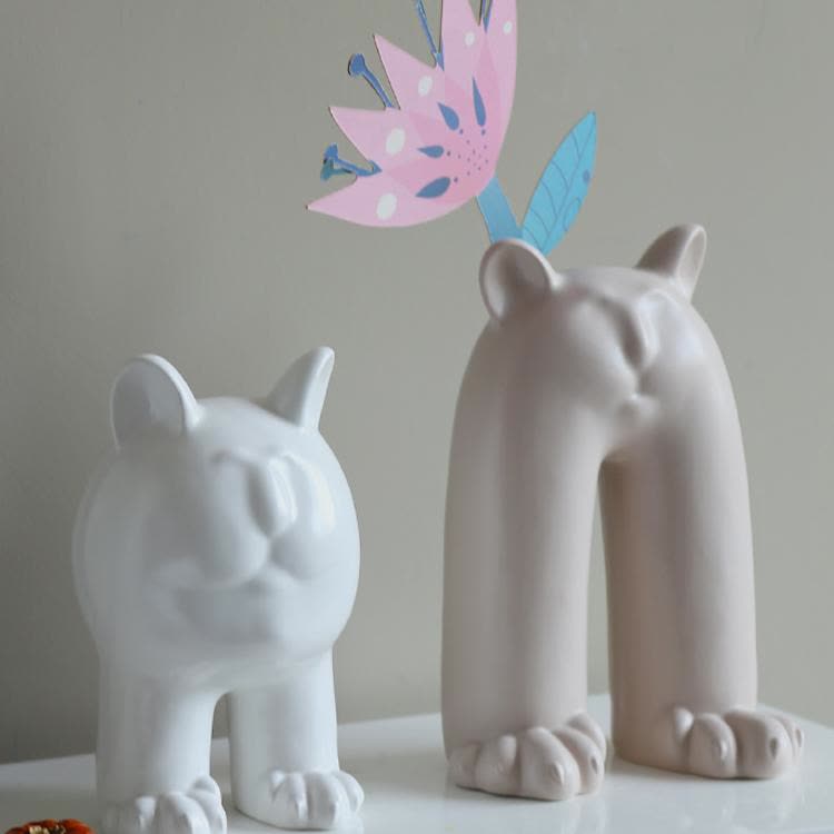 Cremefarbene Keramikvase mit Katzenmotiv
