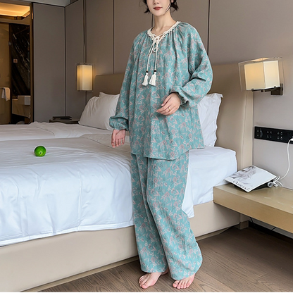 Pyjama-Set aus Baumwolle mit Spitzenausschnitt in Übergröße