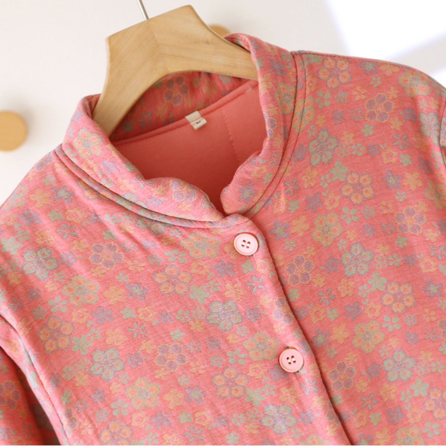Button-down-Pyjamaoberteil aus reiner Baumwolle im Pastoralstil