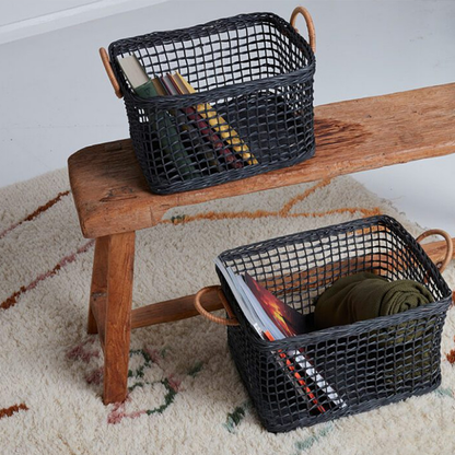 Aufbewahrungskorb aus geflochtenem Rattan mit hohlem Griff