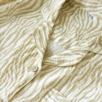 Einfaches Pyjama-Set aus gewellter Baumwollgaze