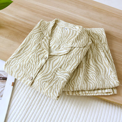 Einfaches Pyjama-Set aus gewellter Baumwollgaze