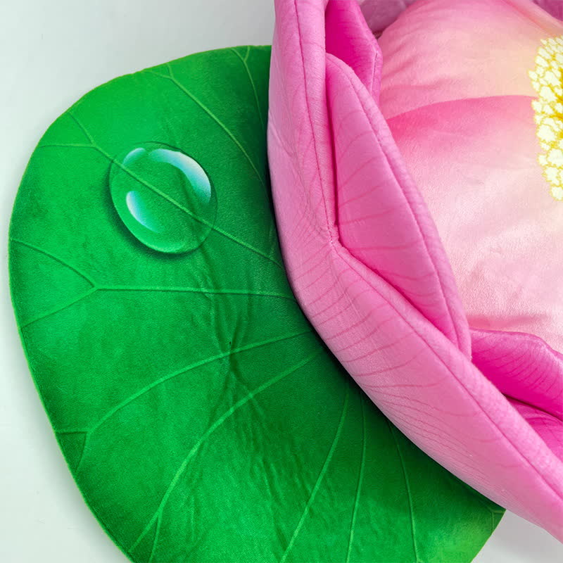 Warmes Haustierbett aus Fleece in Lotusform