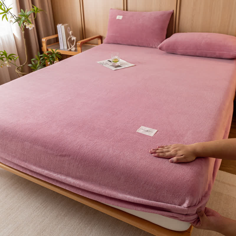 Einfarbiges Spannbettlaken aus weichem Flanell