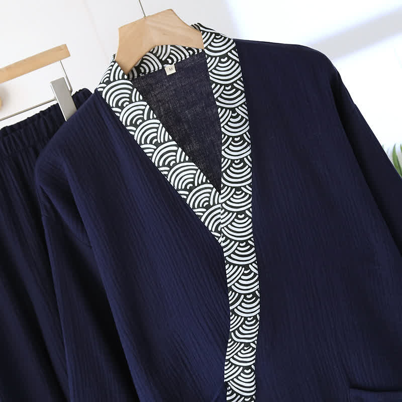 Neutrales Kimono-Pyjama-Set aus Baumwollgaze