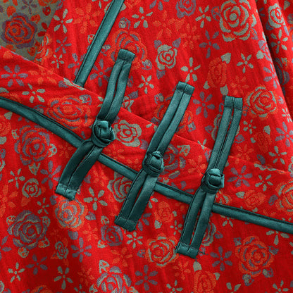 Pyjama-Set aus Baumwolle mit Froschknopf und Rose in Übergröße