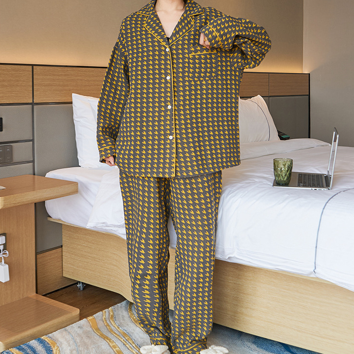 Pyjama-Set aus Baumwolle mit Hahnentrittmuster in Übergröße