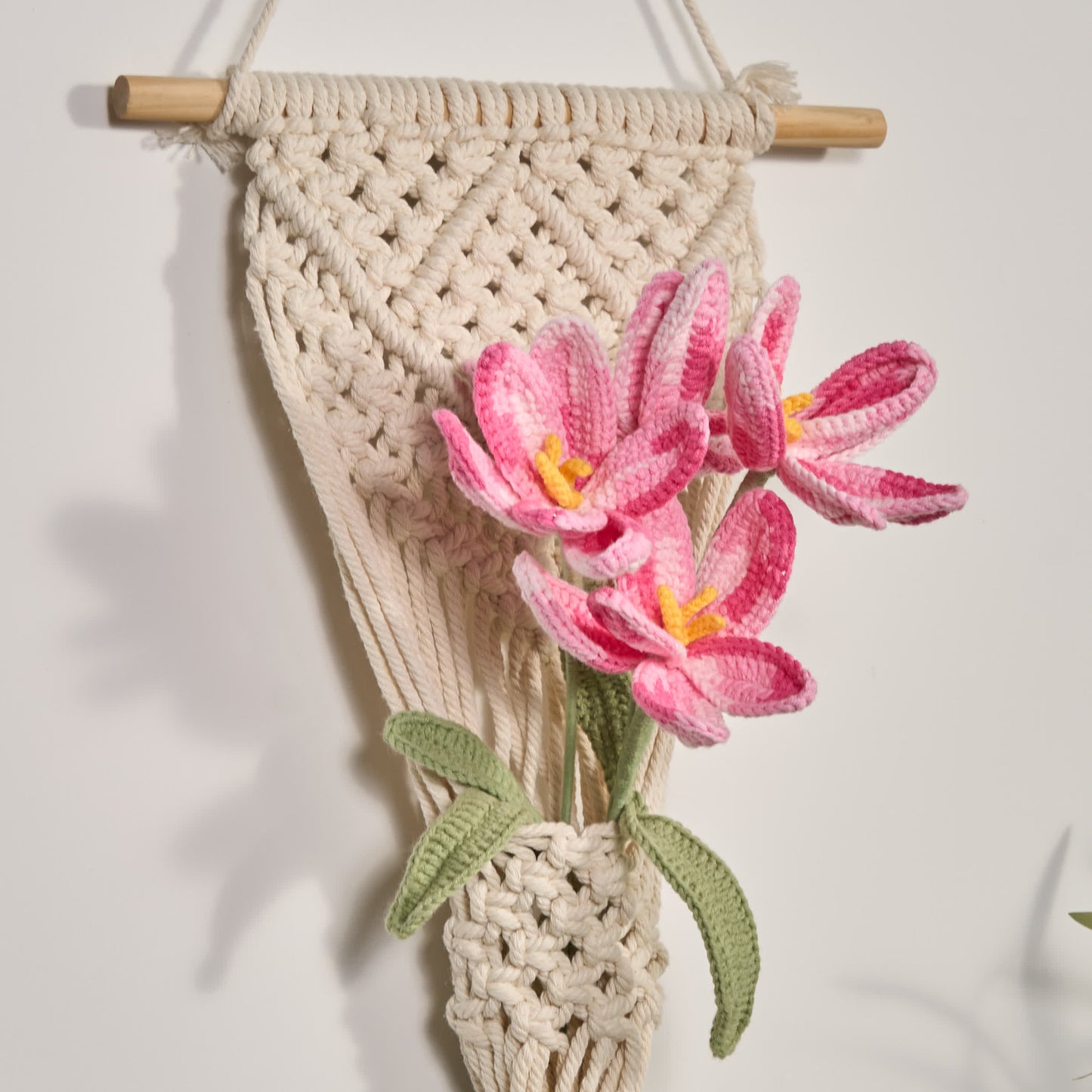 Handgewebtes Tulpenstrauß-Ornament