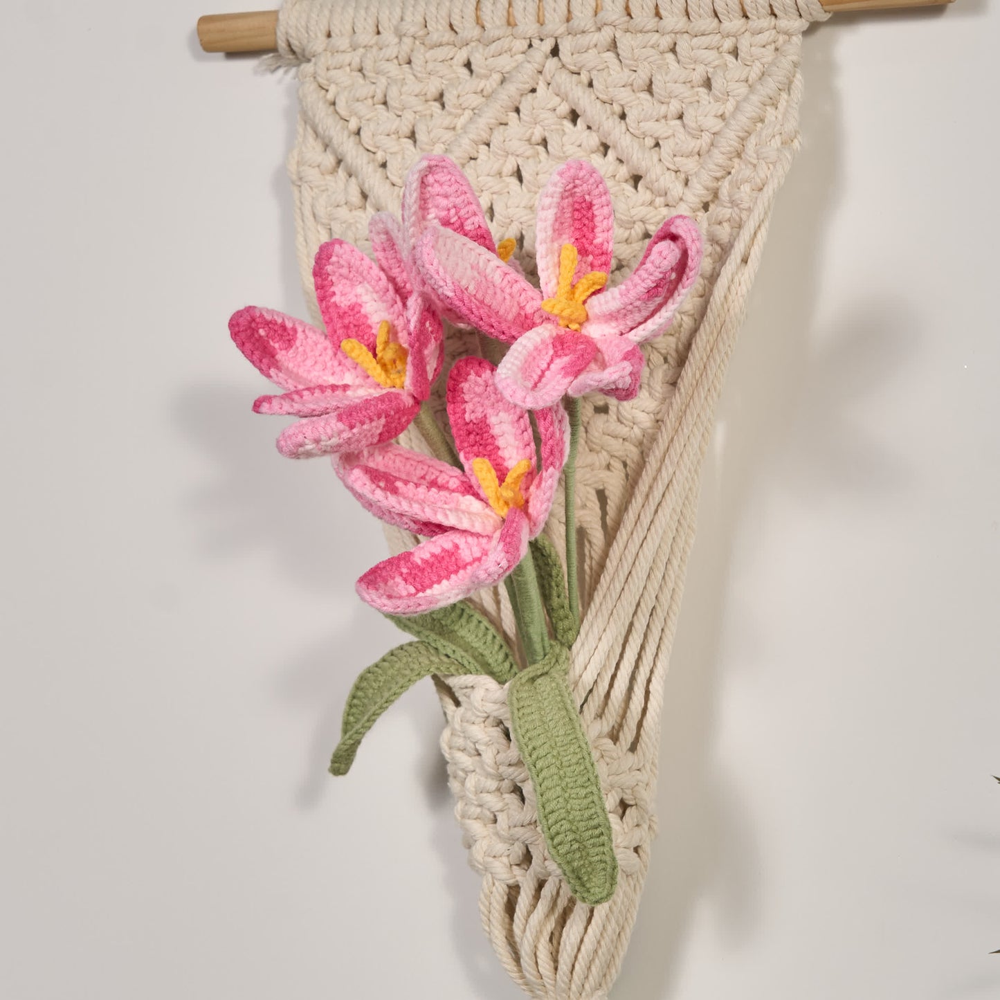Handgewebtes Tulpenstrauß-Ornament