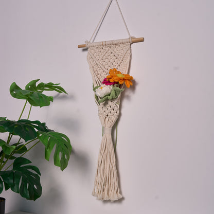 Handgehäkelter Blumenstrauß als Heimdekor-Ornament (5 Stück)