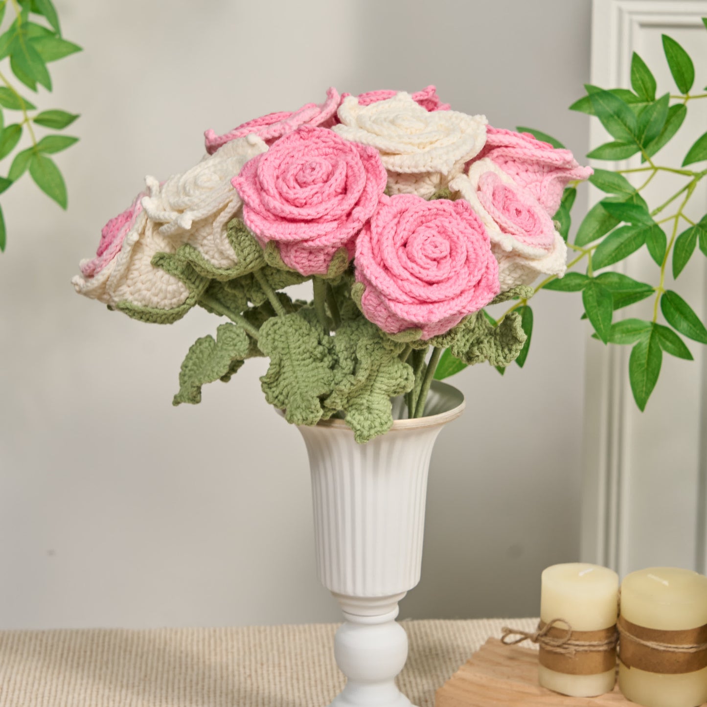 Handgemachte gehäkelte Rosen-Kunstblumen (12 Stück)