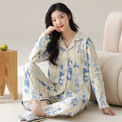Erfrischendes Pyjama-Set aus reiner Baumwolle mit Blumenmuster
