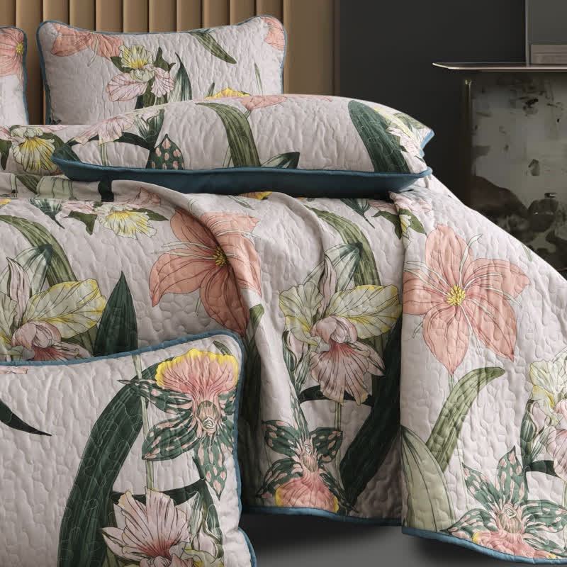 Gestepptes Bettwäscheset „Rural Blooming Lily“