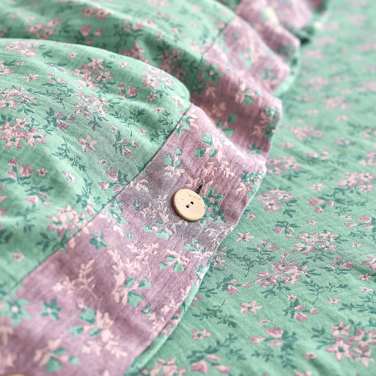 Refresh Bettwäsche-Set aus Baumwollgaze mit Blumenmuster und Knöpfen (4-teilig)