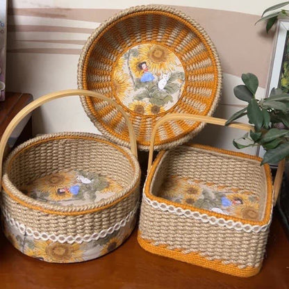 Handgemachter Aufbewahrungskorb aus Hanfseil mit Sonnenblume