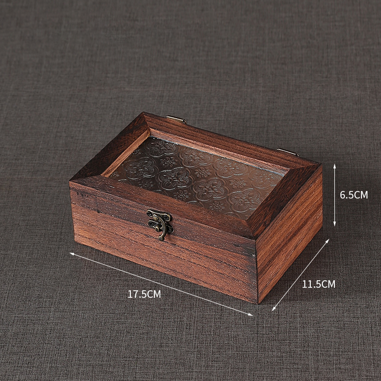 Schmuckkästchen aus Holz für den Tisch