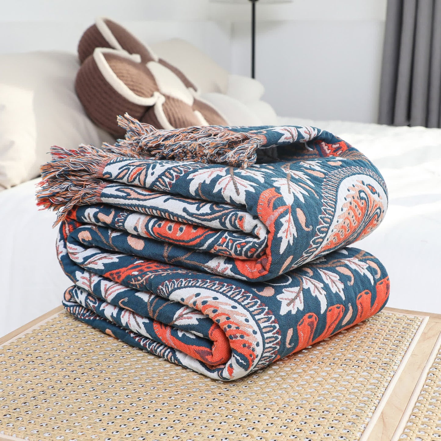 Sofadecke aus Baumwolle mit Paisley-Muster und Elefanten-Quaste