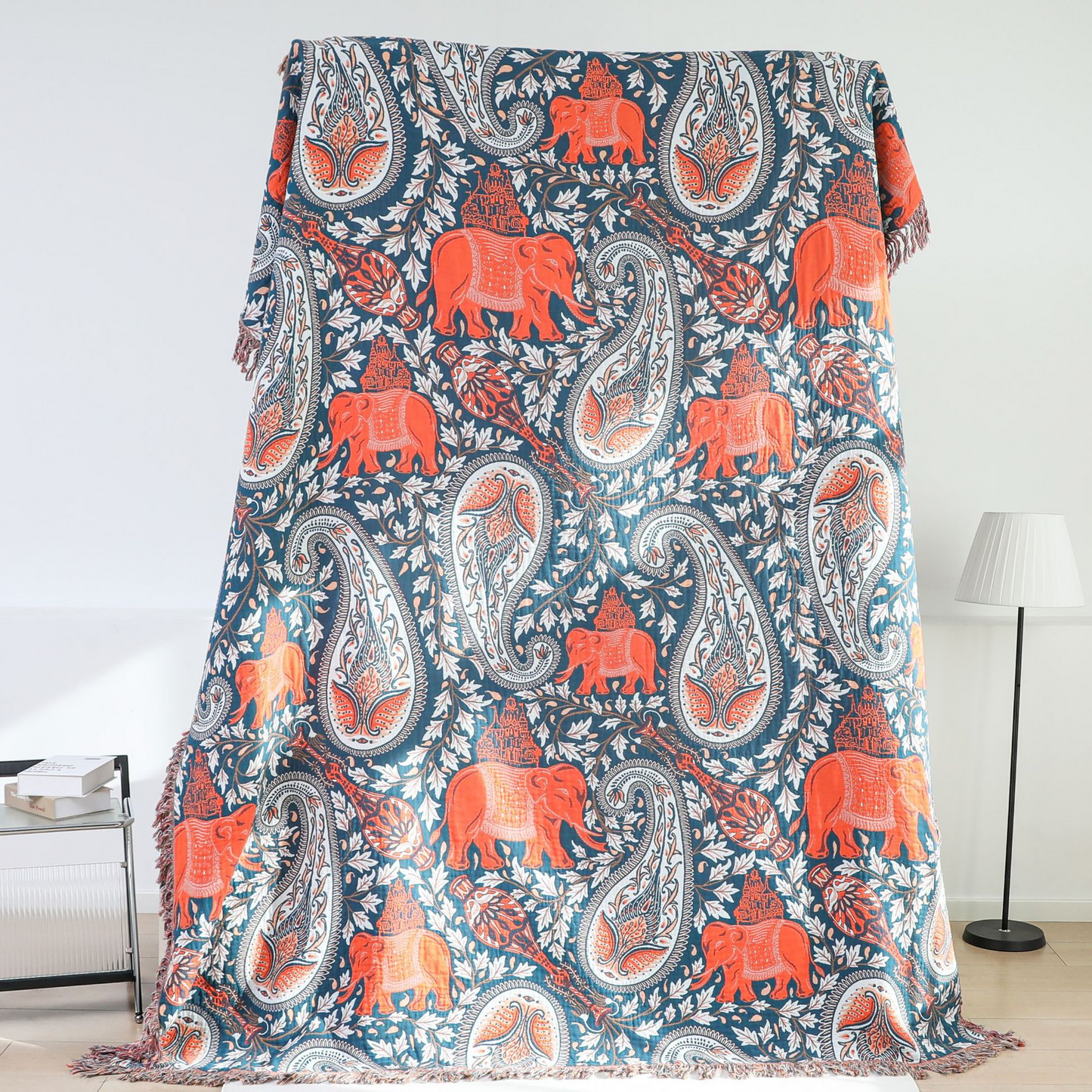 Sofadecke aus Baumwolle mit Paisley-Muster und Elefanten-Quaste
