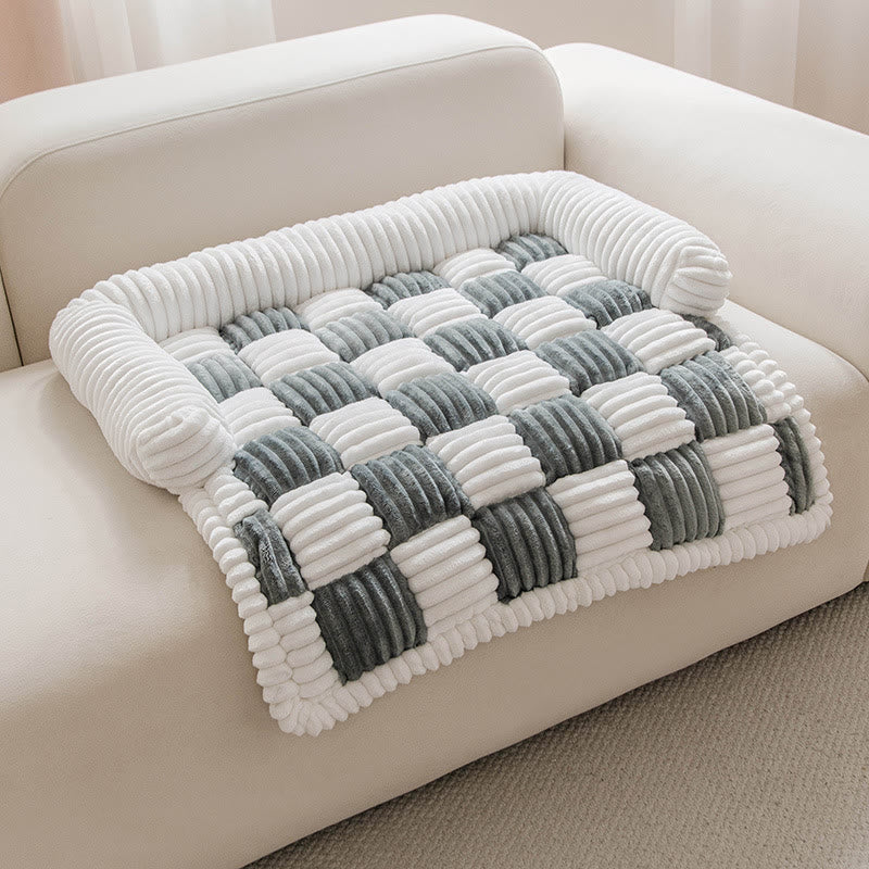 Quadratische karierte Möbelschutzhülle für Haustiere