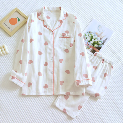 Weiches Pyjama-Set aus Baumwollgaze mit Herz-Print