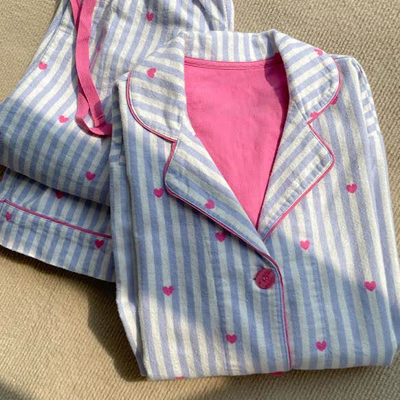 Pyjama-Set mit Herz-Print und Streifen