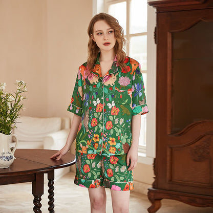 Weiches Pyjama-Set mit Reversausschnitt und Waldgarten-Print