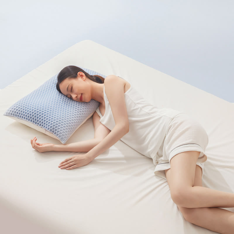 Hochelastisches, atmungsaktives Druckentlastungskissen