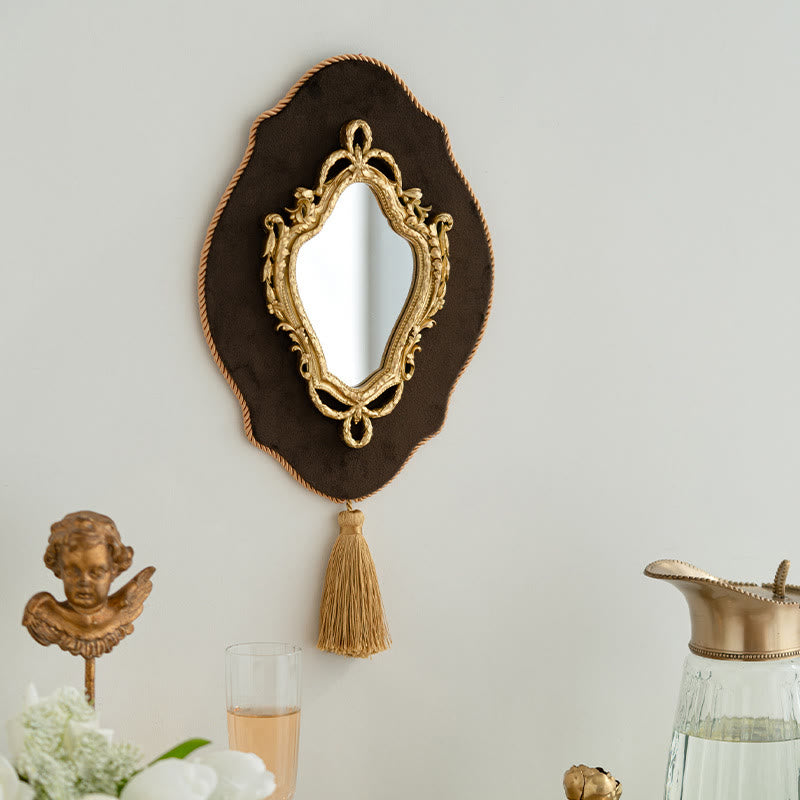 Französischer Vintage Wandspiegel mit verzierter Quaste
