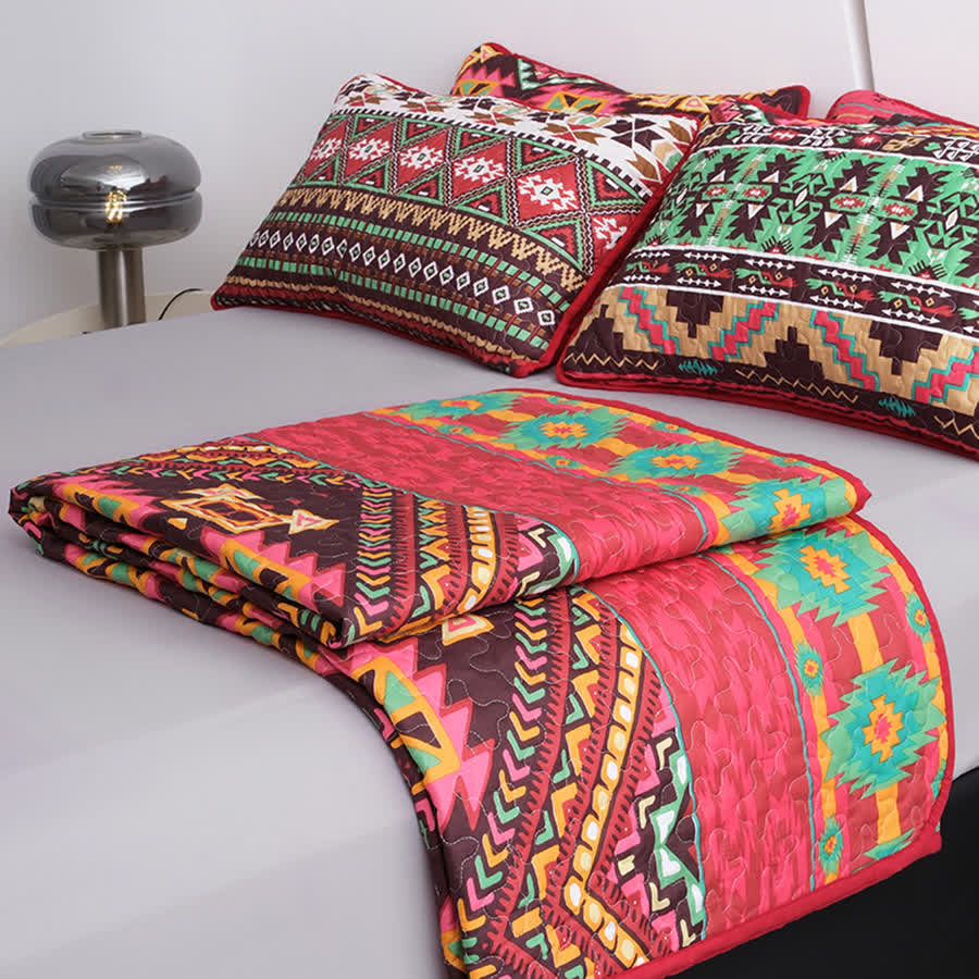 Gestepptes, atmungsaktives Bettwäscheset im Bohemian-Stil mit geometrischem Muster (3-teilig)
