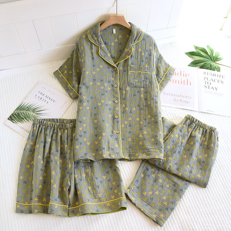 Pyjama-Set aus Baumwolljacquard mit Kleeblatt-Revers (3-teilig)