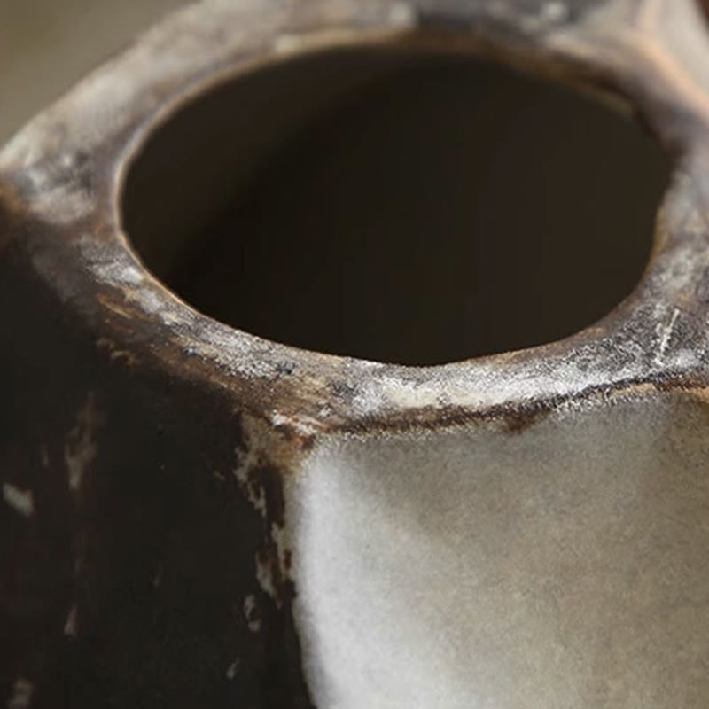 Handbemalte künstlerische Vase, dekoratives Ornament