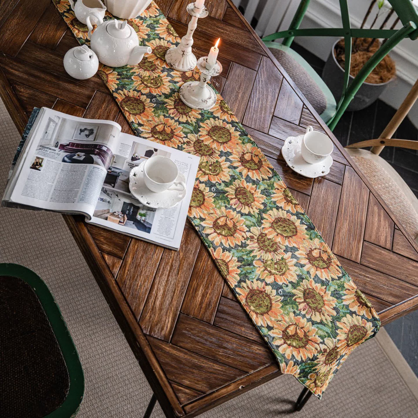 Jacquard-Tischläufer im Vintage-Stil mit Sonnenblumenmotiv