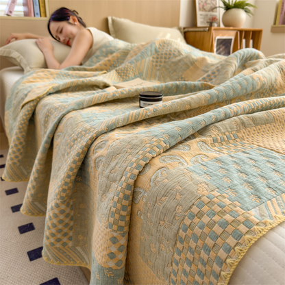 Dreilagige, bequeme, leichte Retro-Steppdecke aus Gaze
