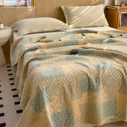 Dreilagige, bequeme, leichte Retro-Steppdecke aus Gaze